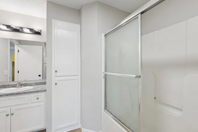 $295,000 | 512 Frankfort Way, Waverly, MN 55390