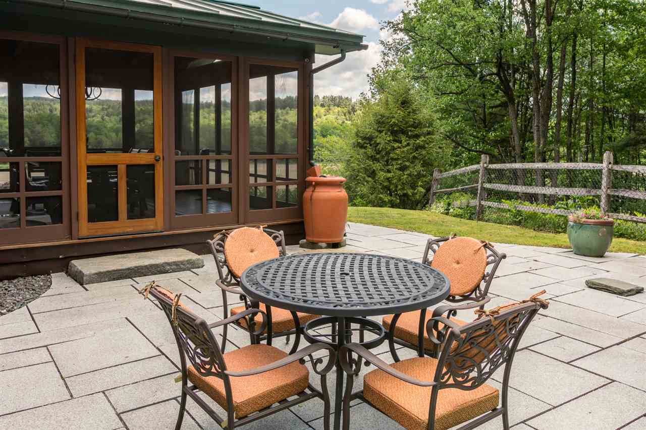 473 Bouchard Road Stowe, VT 05672 - Photo 12 of 40 Gallery Image 12
