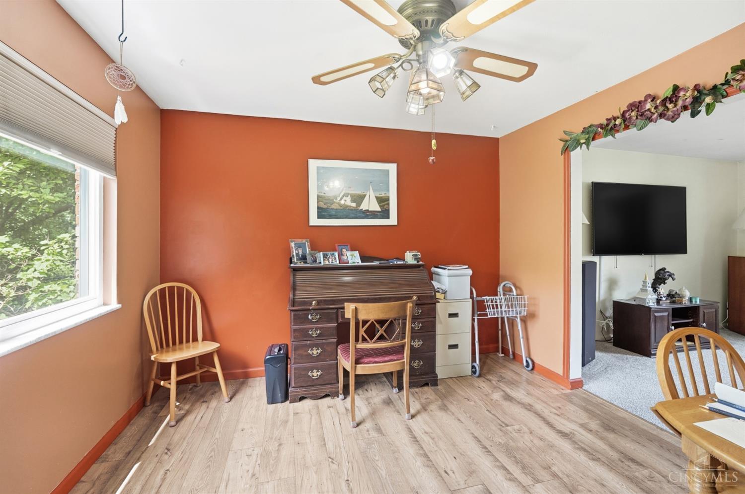 4455 Cloverhill Terrace Cincinnati, OH 45238 - Photo 18 of 78