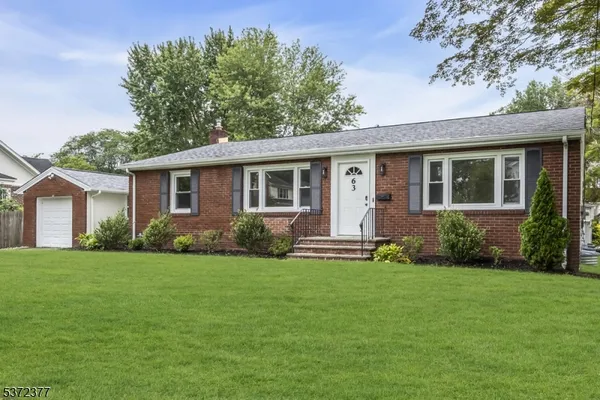 $3,300 | 63 Livingston Avenue, Unit A, New Providence, NJ 07974