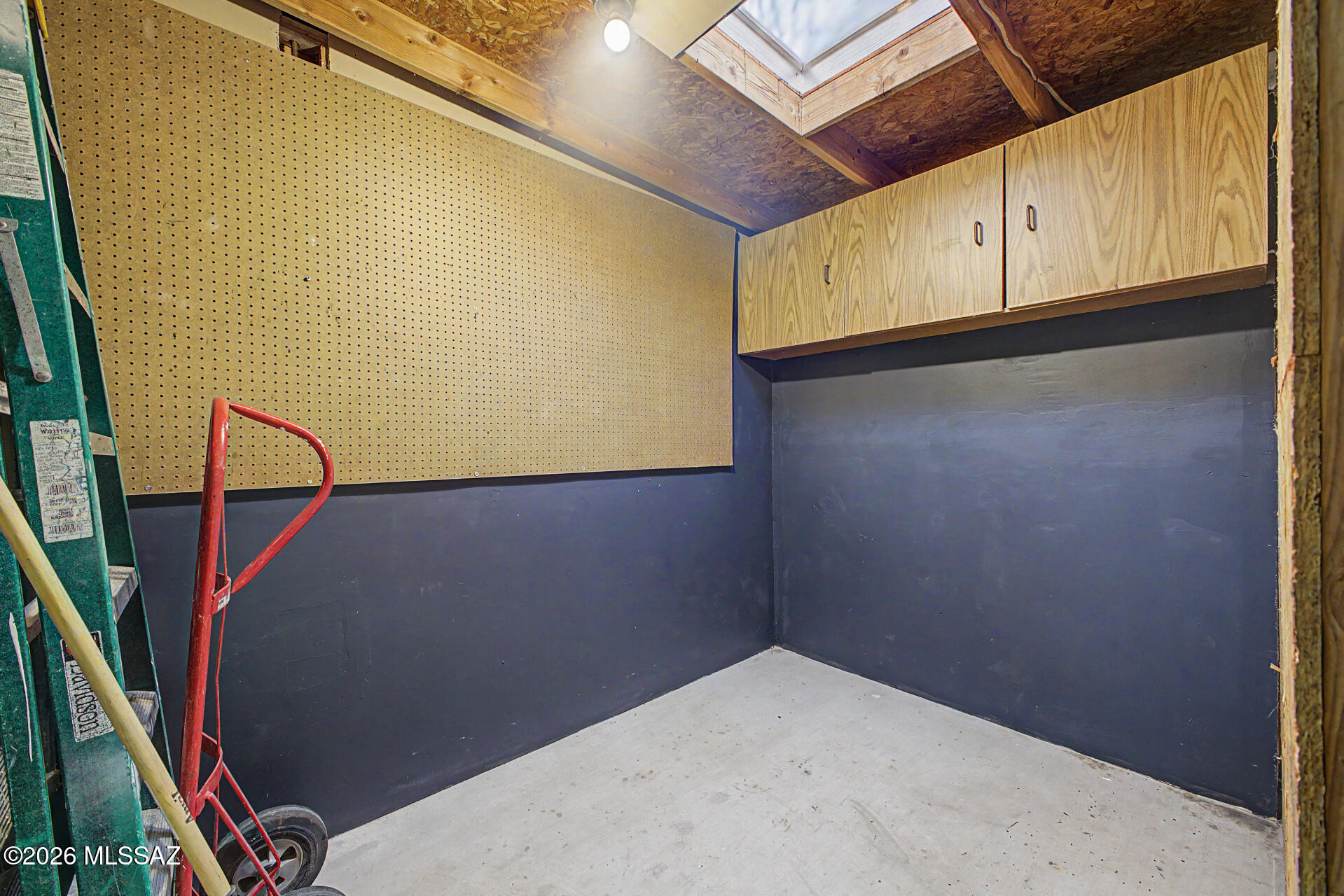 333 East Florence Road Tucson, AZ 85704 - Photo 38 of 49 STOREROOM IN GARAGE
