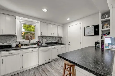 $260,000 | 402 Baker Drive, Aliquippa, PA 15001