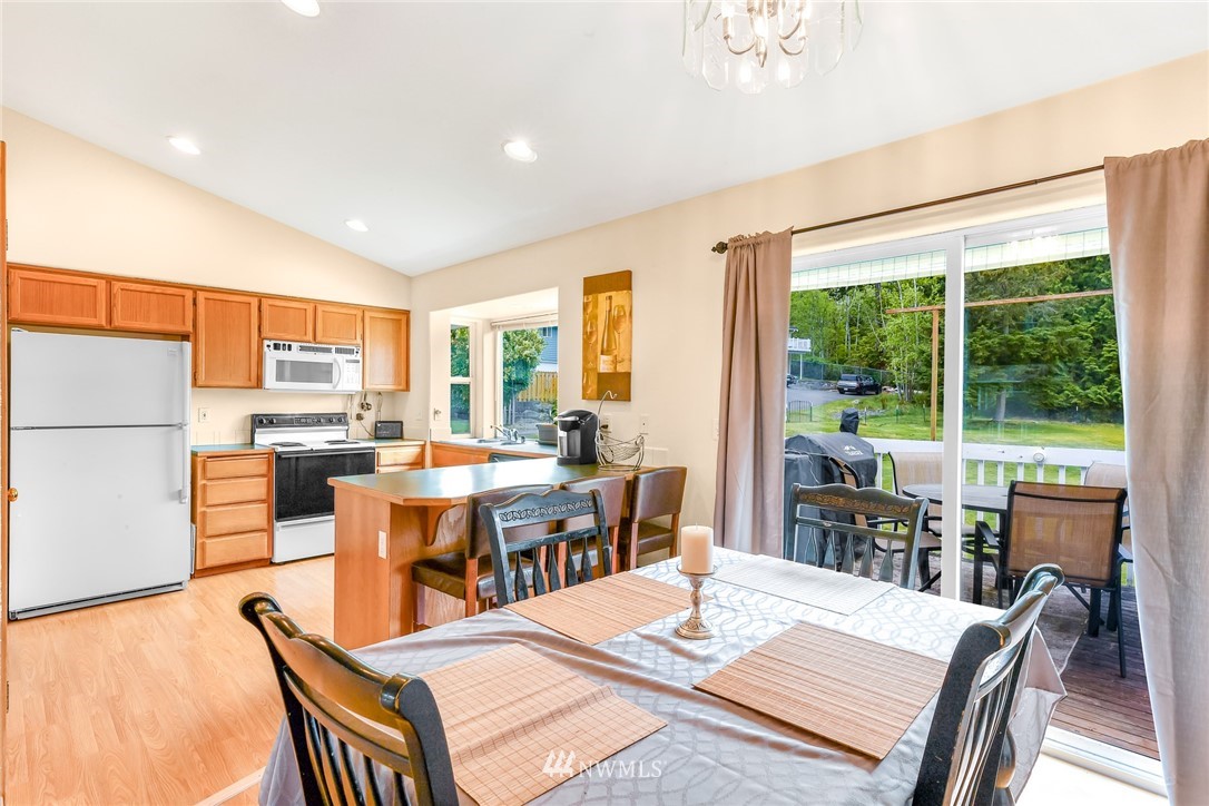 3901 Magrath Road Bellingham, WA 98226 - Photo 8 of 34