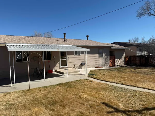 $250,000 | 108 Susan Kay Avenue, Thermopolis, WY 82443