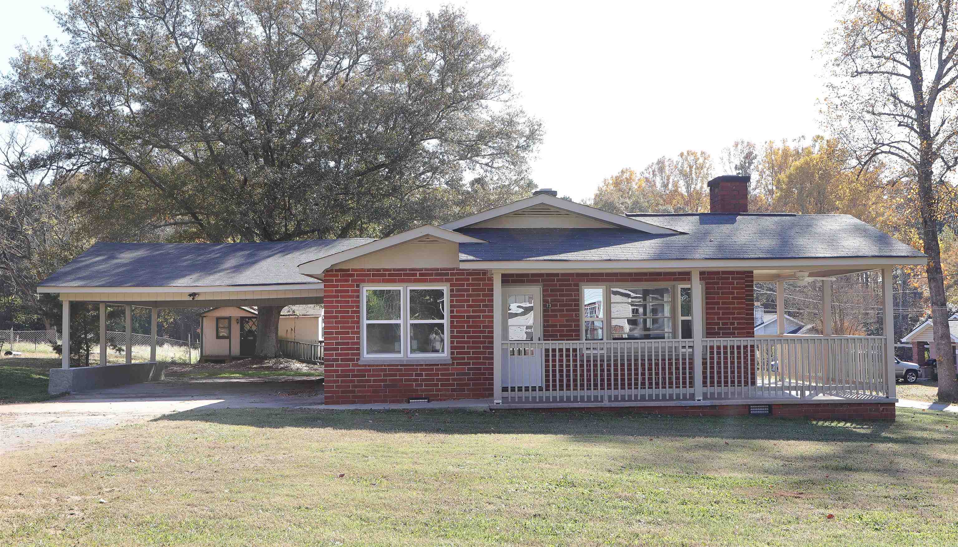 73 Old School House Road Mayo, SC 29368 - Photo 1 of 19