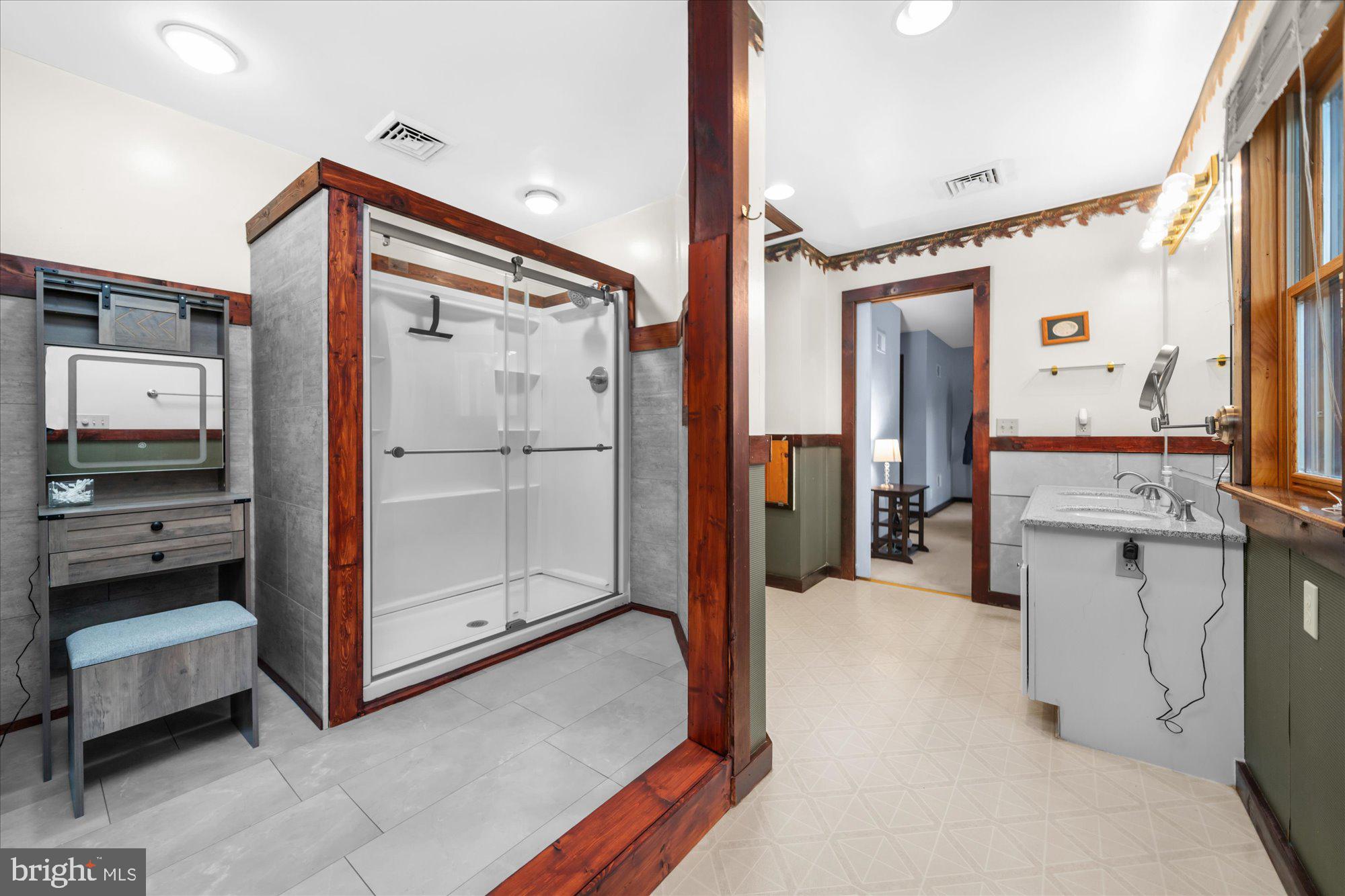 28 Highview Lane Mertztown, PA 19539 - Photo 30 of 57 a bathroom with a tub and shower
