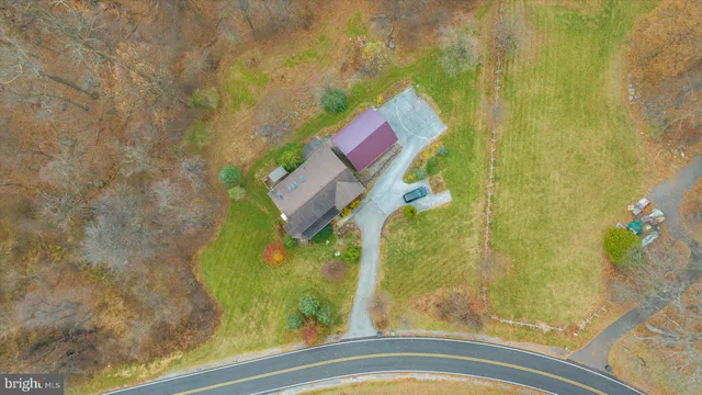 $650,000 | 28 Highview Lane, Mertztown, PA 19539