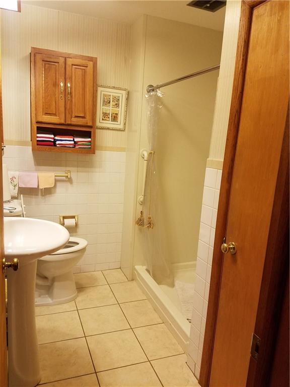 301 Filbert Road Butler, PA 16001 - Photo 16 of 18