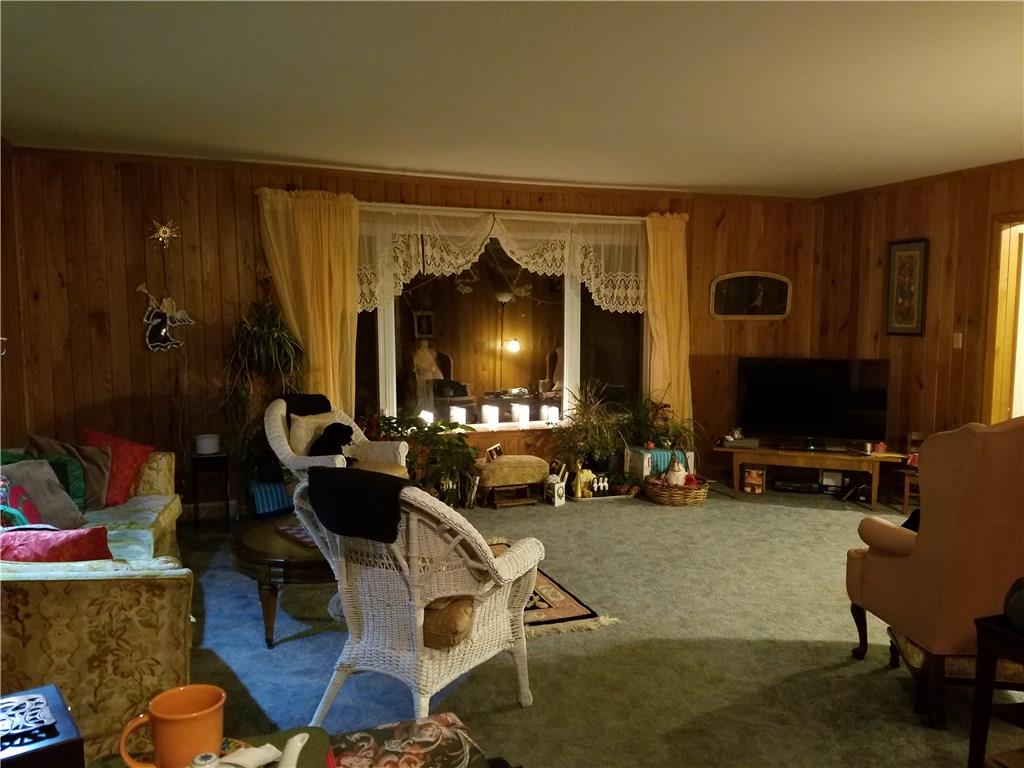 301 Filbert Road Butler, PA 16001 - Photo 4 of 18