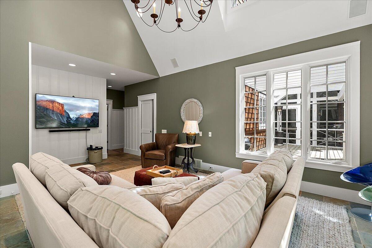 7957 Barbara's Way Harbert, MI 49115 - Photo 23 of 54 Family Room