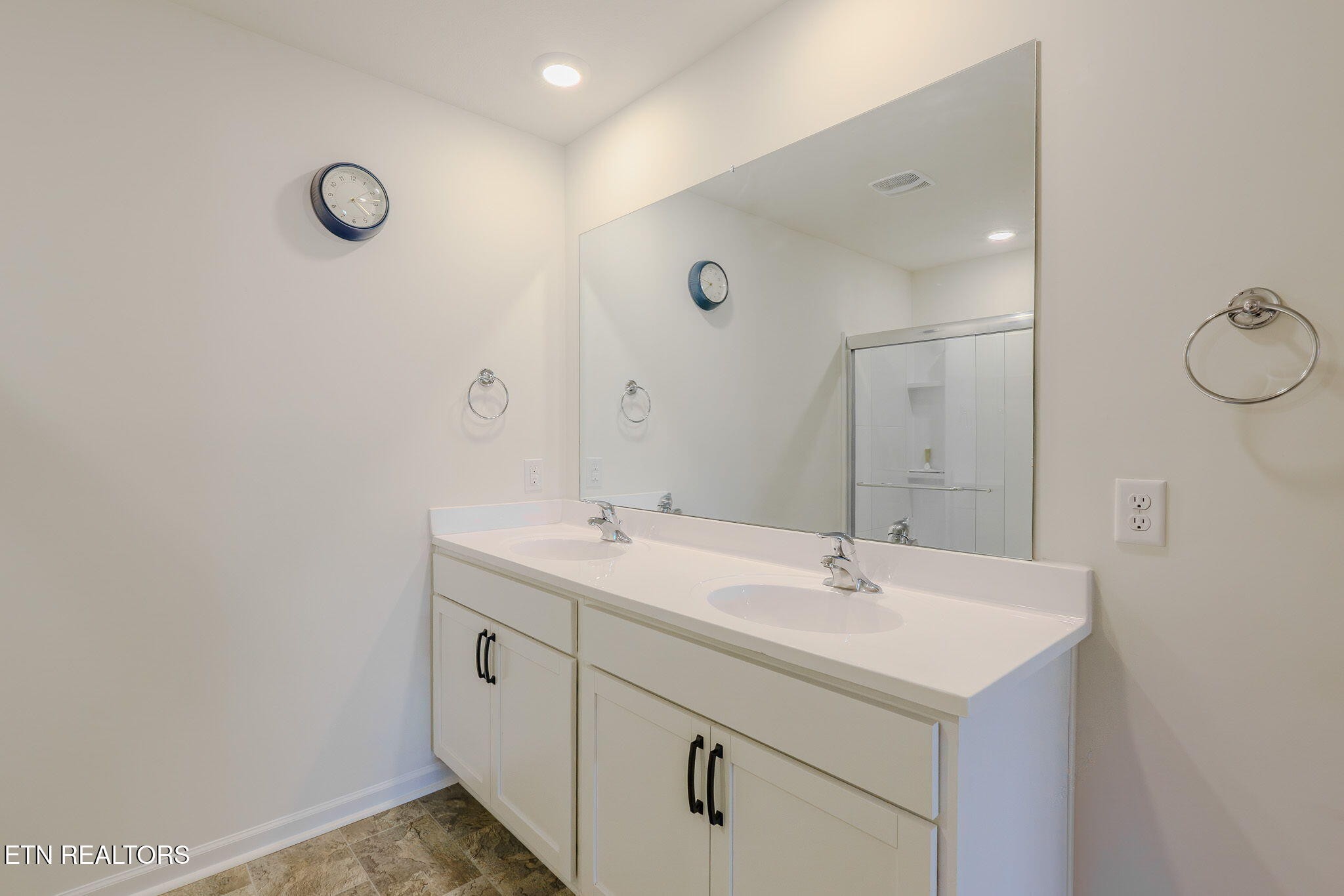 2540 Lucille Lane Talbott, TN 37877 - Photo 26 of 36