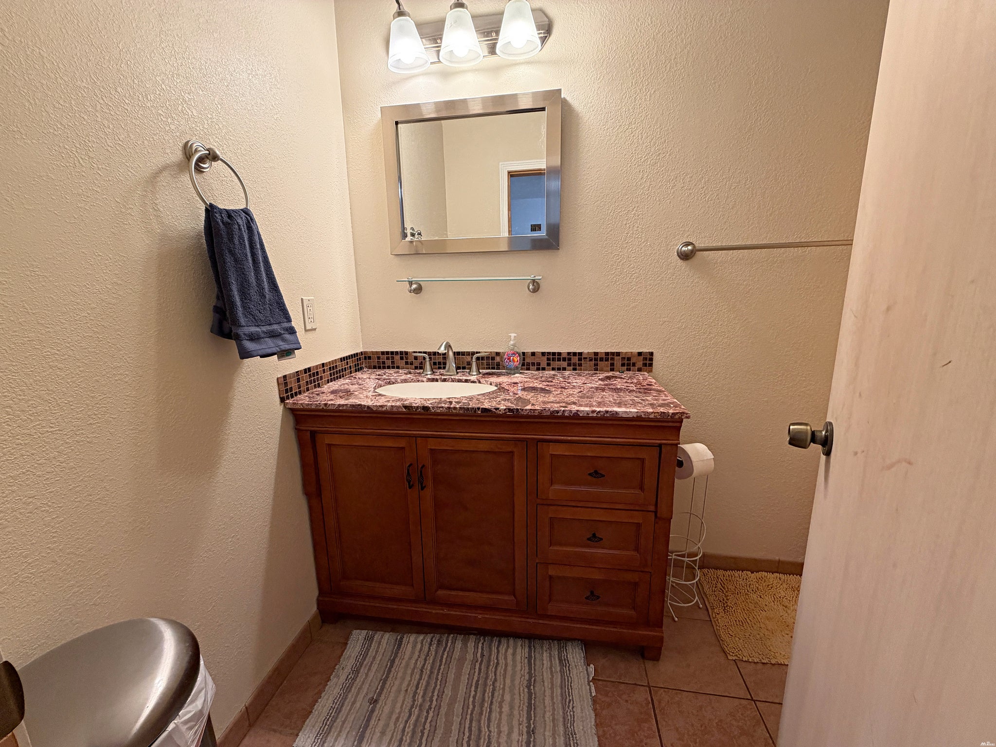 2406 Walker Road Roswell, NM 88201 - Photo 11 of 24 Gallery Image 11