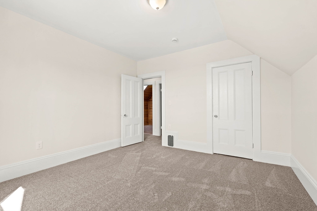 28 Hawthorne Street Lynn, MA 01902 - Photo 32 of 34