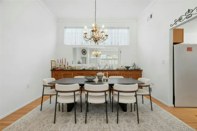 $649,000 | 10 Sagaponack Court, Unit 10, Ridge, NY 11961