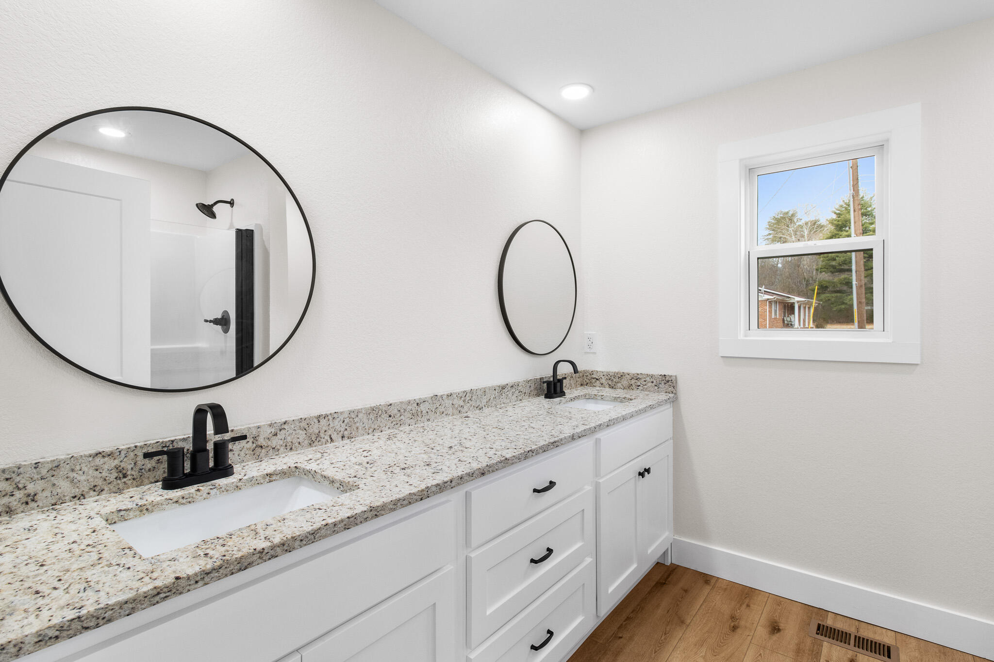 402 Old State Highway 8 Dunlap, TN 37327 - Photo 23 of 38 _MG_0587