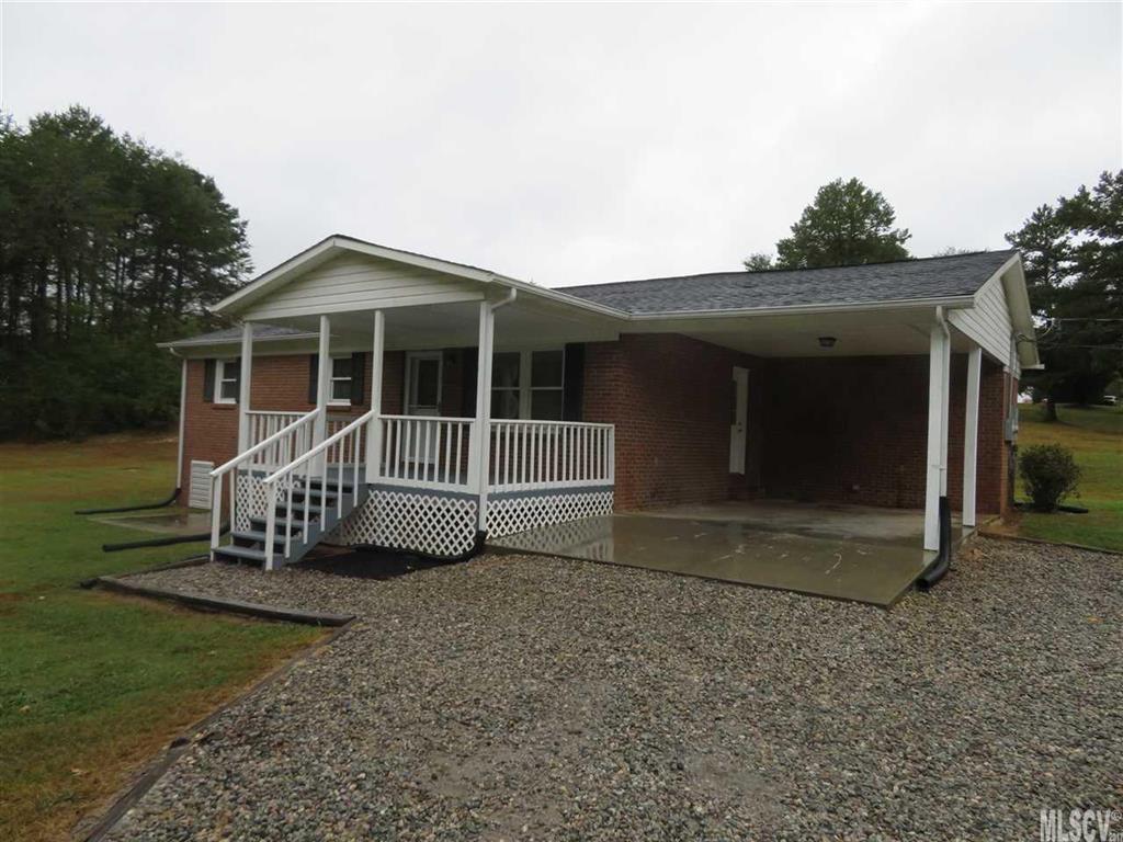 3935 Acre Road Maiden, NC 28650 - Photo 2 of 20