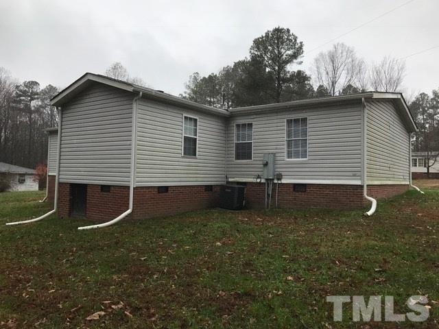 4032 Holder Road Durham, NC 27703 - Photo 3 of 13 Privacy abounds