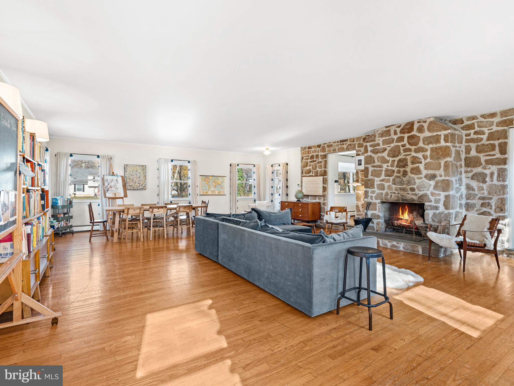 574 Green Valley Road Langhorne, PA 19047 - Photo 13 of 57