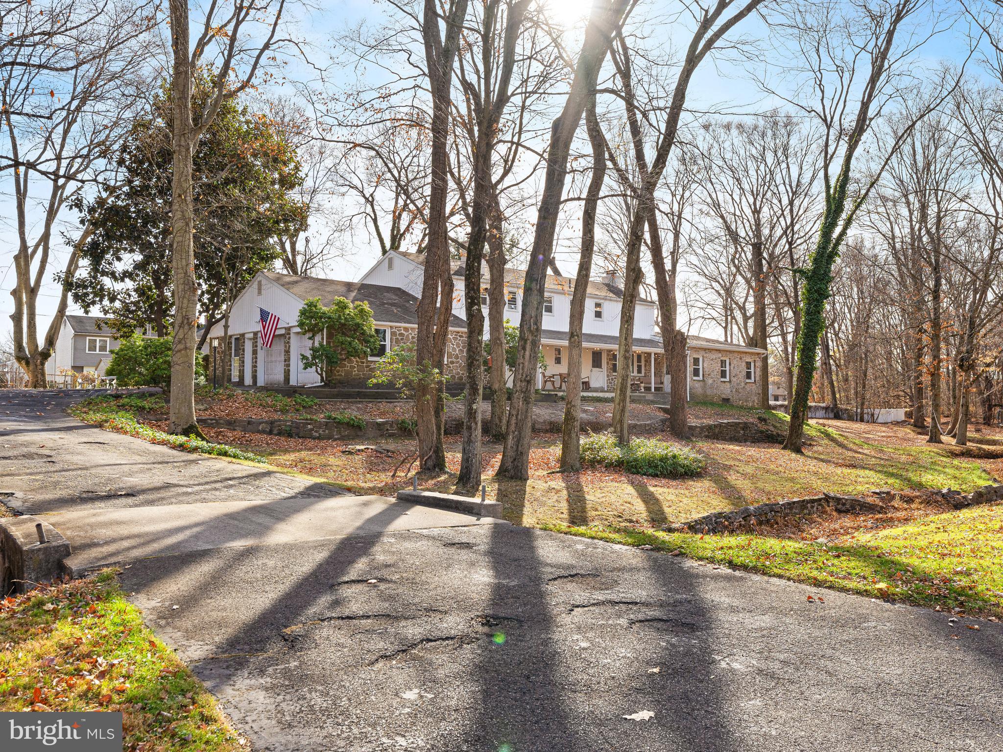 574 Green Valley Road Langhorne, PA 19047 - Photo 3 of 57
