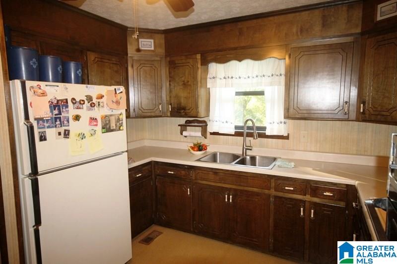 719 County Line Road Oxford, AL 36203 - Photo 4 of 36