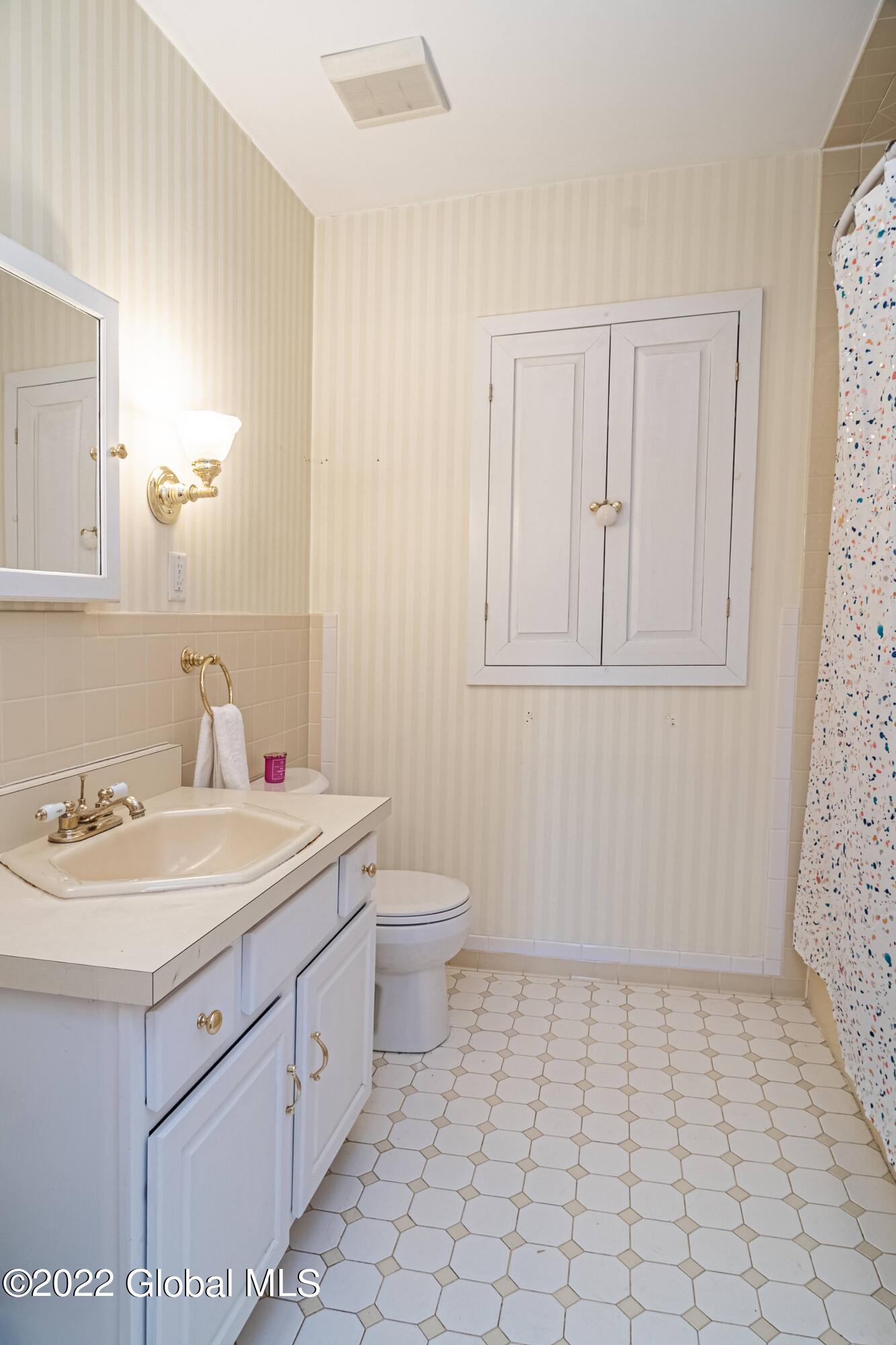 200 Phillips Road East Greenbush, NY 12144 - Photo 52 of 89 200 Phillips Rd-47