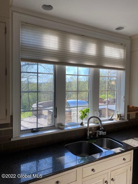 200 Phillips Road East Greenbush, NY 12144 - Photo 9 of 89 IMG_9142