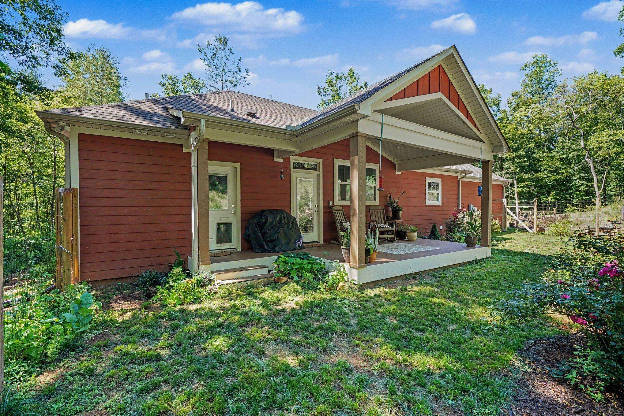 1241 Hayes Road Columbus, NC 28722 - Photo 26 of 31 Gallery Image 26