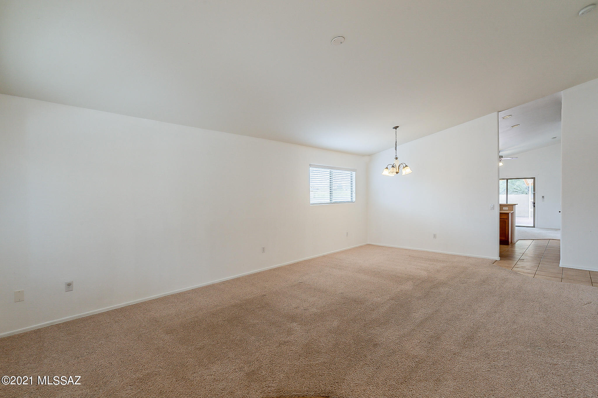 457 South Stone Bench Road Vail, AZ 85641 - Photo 8 of 40 Gallery Image 8