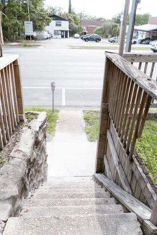 $1,050 | 511 North Monroe Street, Tallahassee, FL 32301