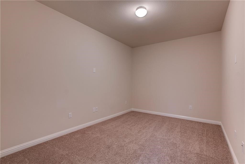 6907 Idea Road Austin, TX 78741 - Photo 19 of 29 2nd level additional room