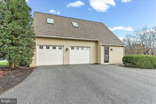$1,295,000 | 904 Roundelay Drive, West Chester, PA 19382