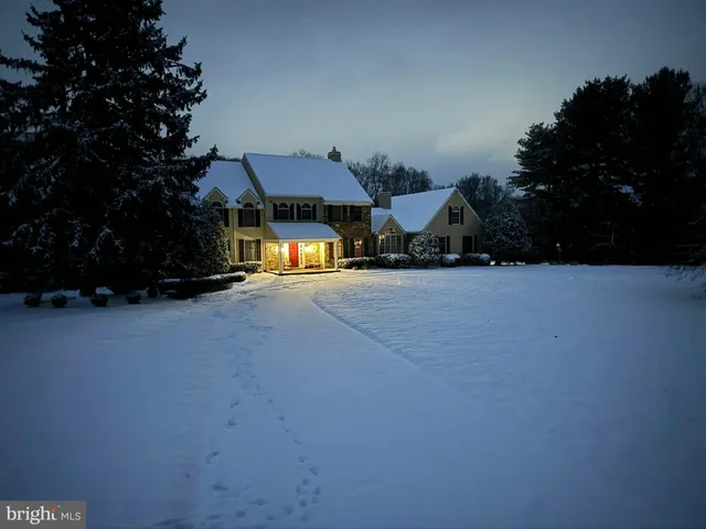 $1,295,000 | 904 Roundelay Drive, West Chester, PA 19382