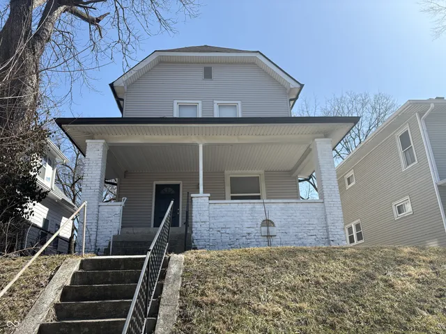 $204,900 | 3819 Boulevard Place, Indianapolis, IN 46208