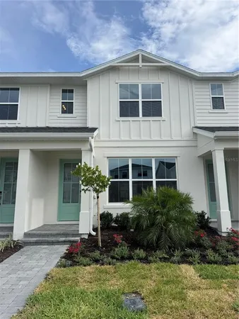 $389,000 | 1868 Crowncrest Drive, Apopka, FL 32703