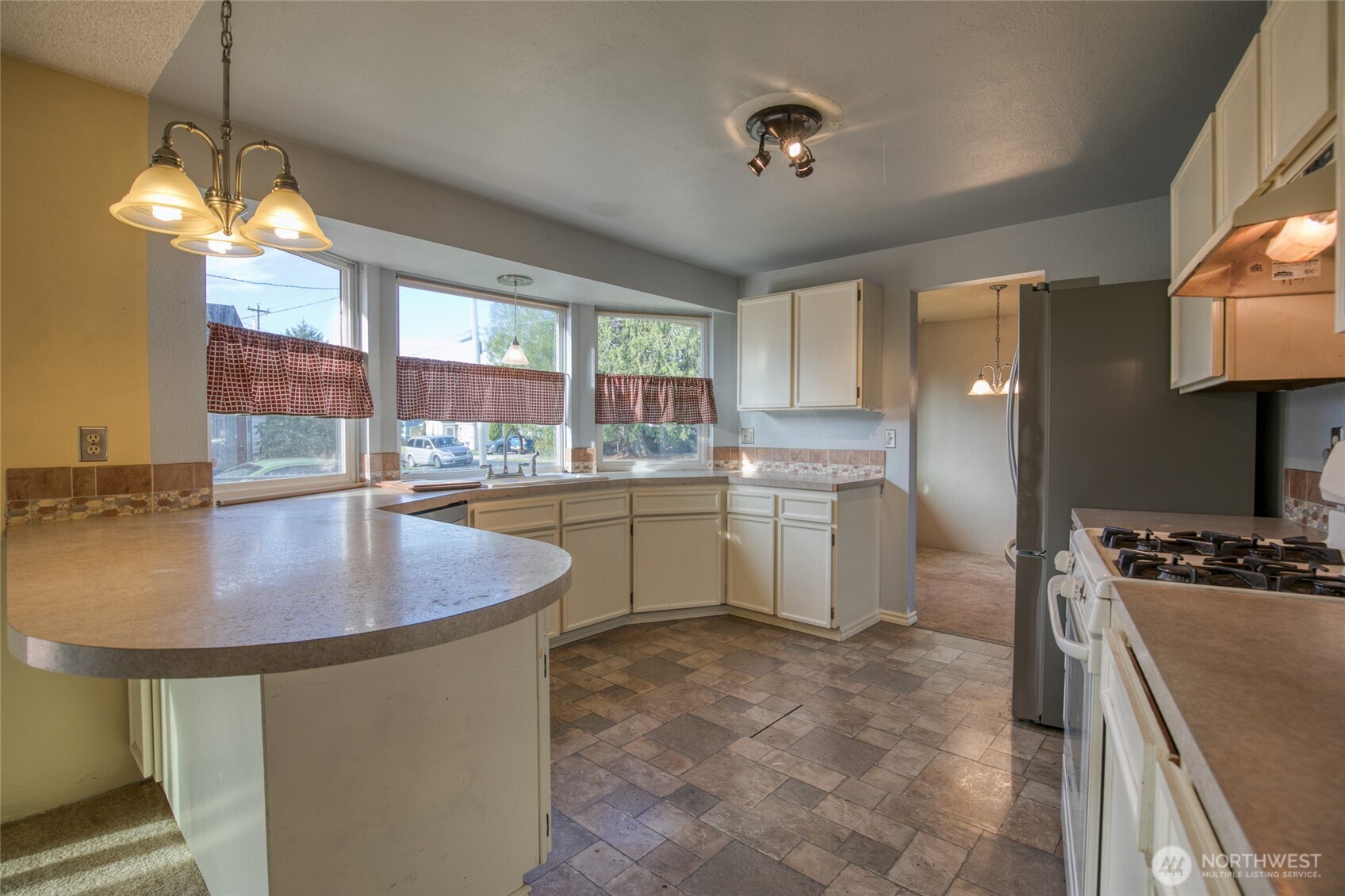 24 O Street Hoquiam, WA 98550 - Photo 11 of 32