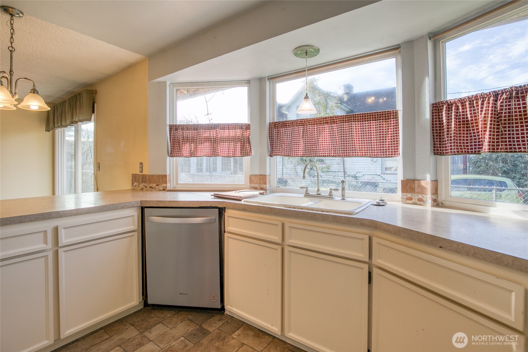 24 O Street Hoquiam, WA 98550 - Photo 14 of 32