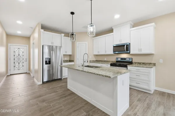 $289,950 | 12329 Jack Vowell Way, El Paso, TX 79934