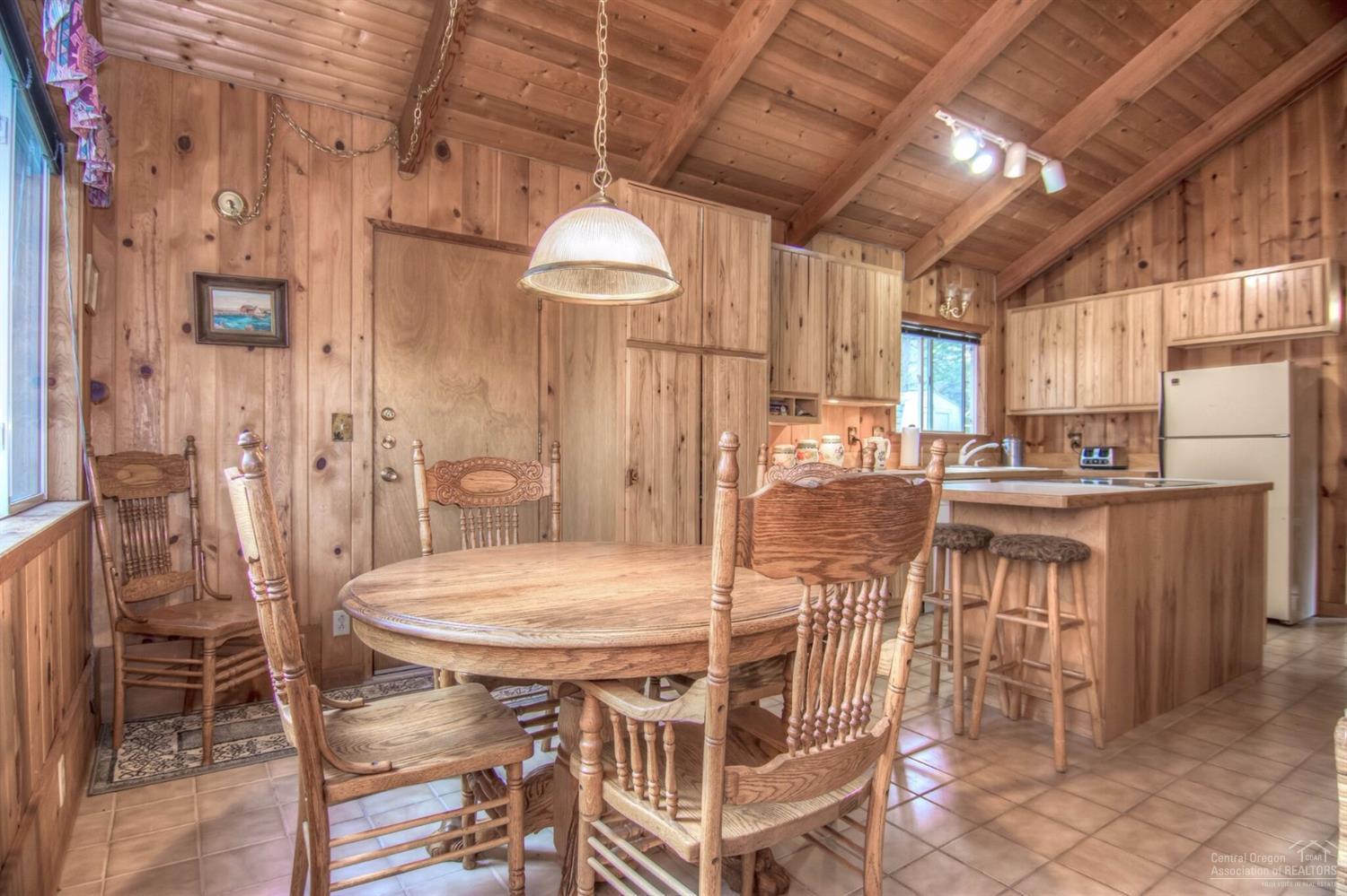 56788 Spring River Loop Bend, OR 97707 - Photo 10 of 25 Additional Photo