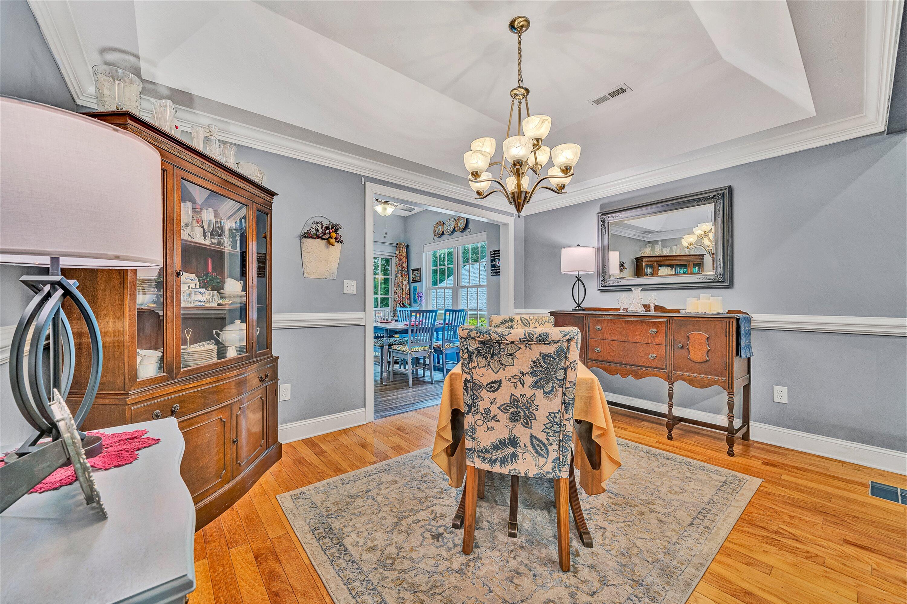 6034 Brahma Road Roanoke, VA 24018 - Photo 8 of 31 08-VM-04536