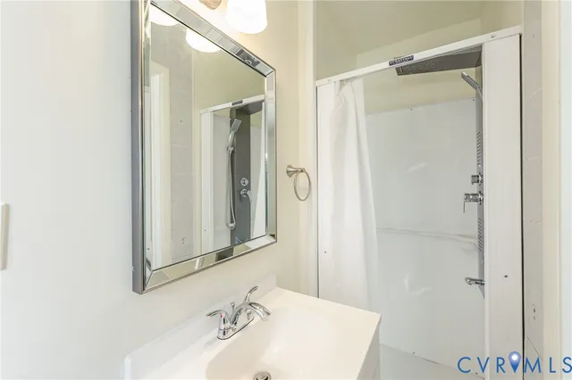 $2,350 | 2604 Sunnybrook Road, Henrico, VA 23294