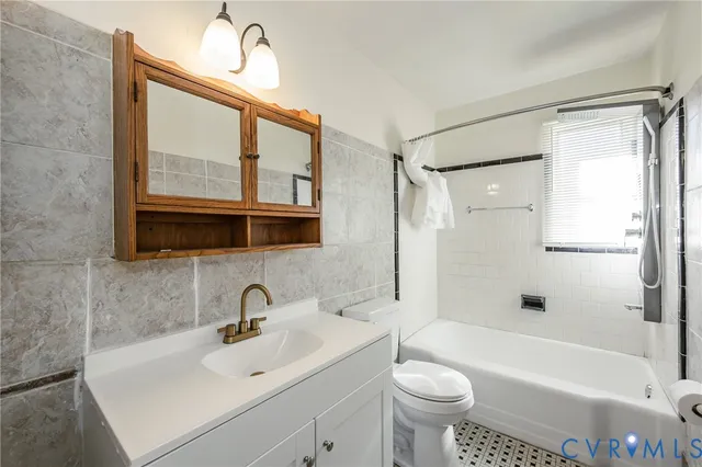 $2,350 | 2604 Sunnybrook Road, Henrico, VA 23294