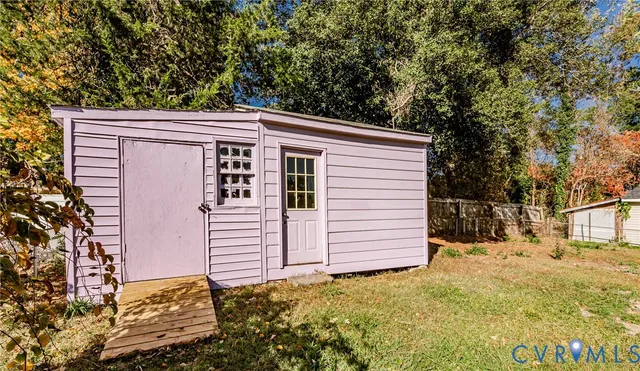 $2,350 | 2604 Sunnybrook Road, Henrico, VA 23294