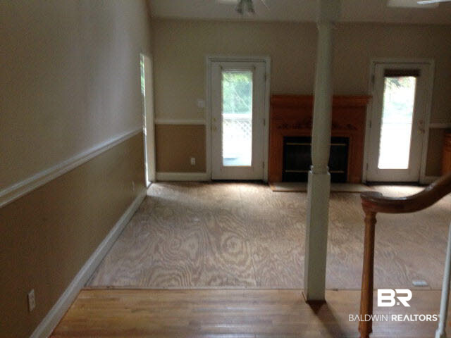 422 Ridgecrest Court Mobile, AL 36609 - Photo 7 of 19