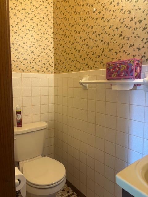 860 Hollman Street Platteville, WI 53818 - Photo 13 of 29