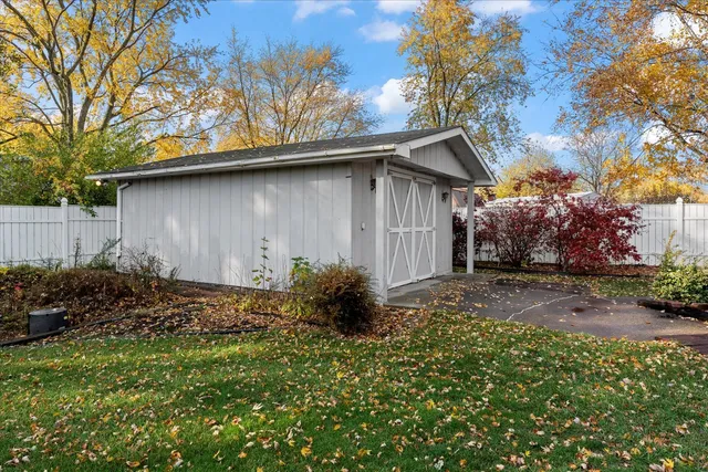 $189,900 | 2213 Olen Drive, Mahomet, IL 61853