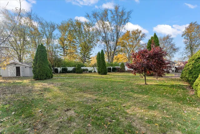 $189,900 | 2213 Olen Drive, Mahomet, IL 61853