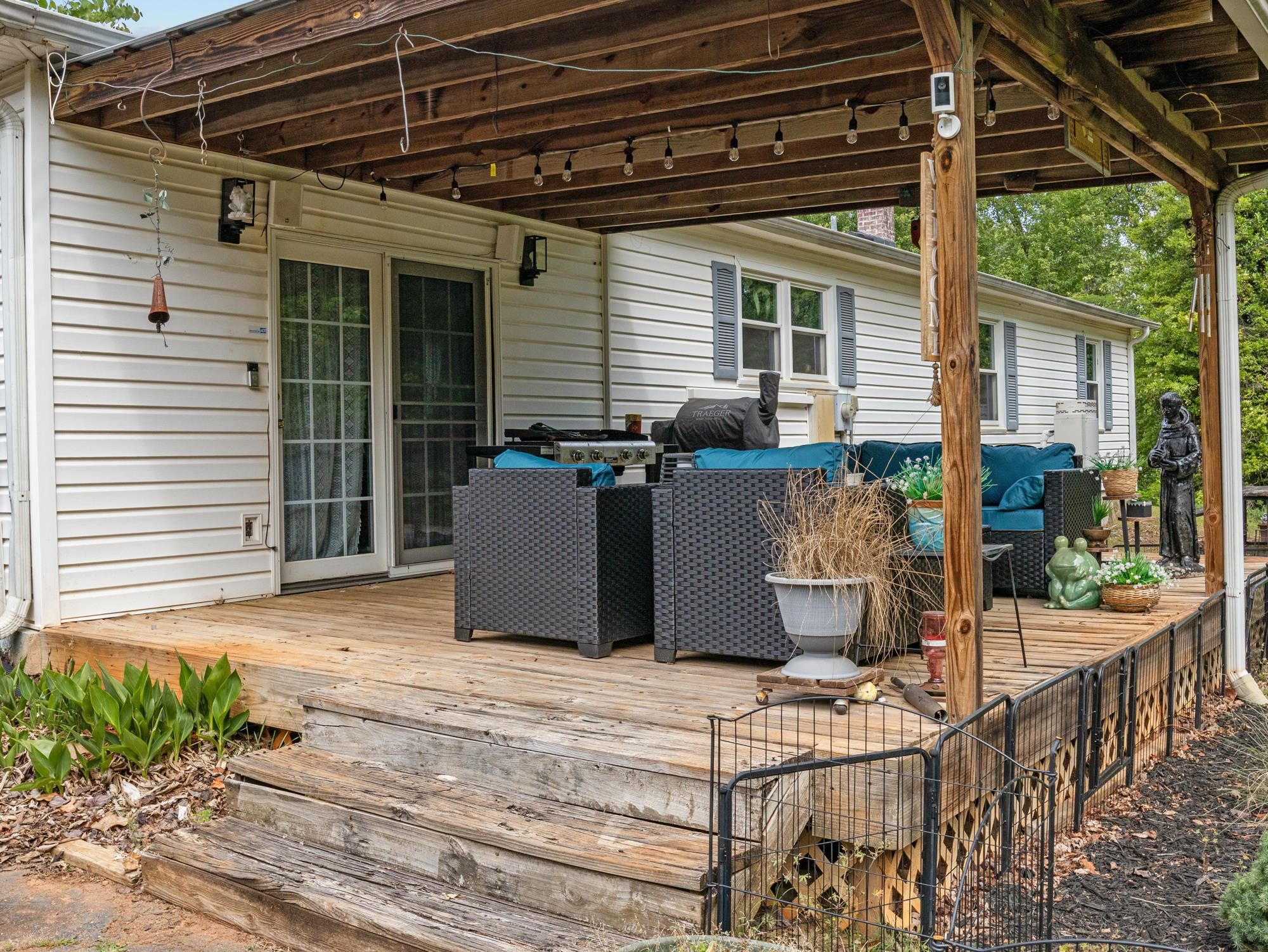 2728 Compton Bridge Road Campobello, SC 29322 - Photo 23 of 35