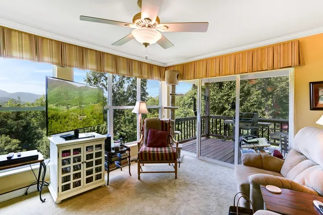 $550,000 | 847 Scarlett’s Way, Young Harris, GA 30582