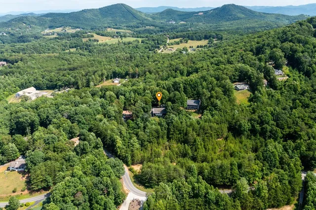 $550,000 | 847 Scarlett’s Way, Young Harris, GA 30582