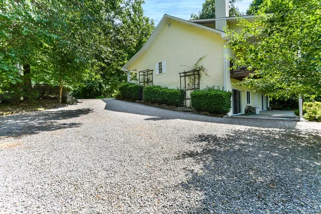 $550,000 | 847 Scarlett’s Way, Young Harris, GA 30582